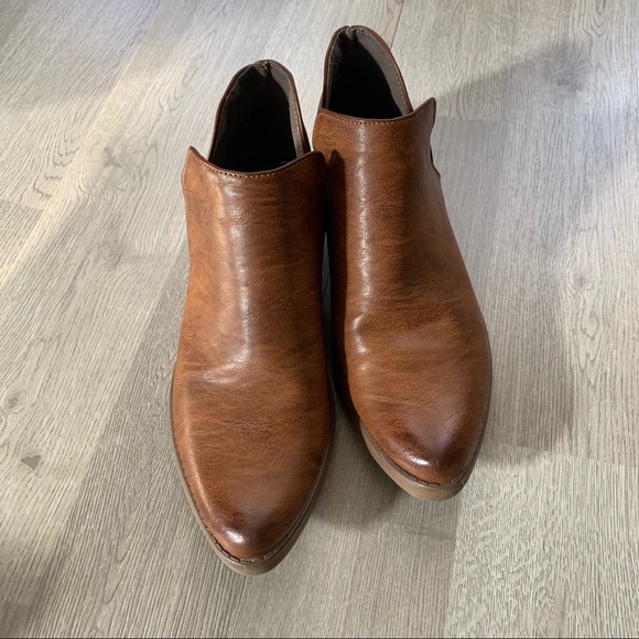 Seven 7 Brand Bandera Booties Ankle Boots  Size 9.5 EUC Brown - Picture 2 of 9